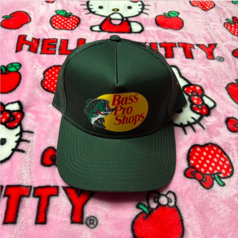Bass pro shop snap back cap